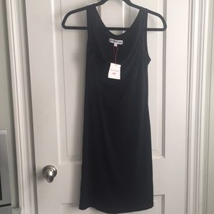 Uniqlo Ines de la Fressange black dress